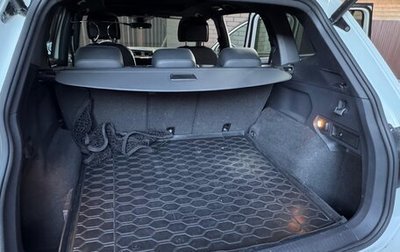 Volkswagen Tiguan II, 2019 год, 3 300 000 рублей, 1 фотография