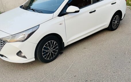 Hyundai Solaris II рестайлинг, 2020 год, 1 170 000 рублей, 8 фотография