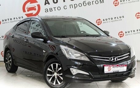 Hyundai Solaris II рестайлинг, 2015 год, 989 000 рублей, 1 фотография