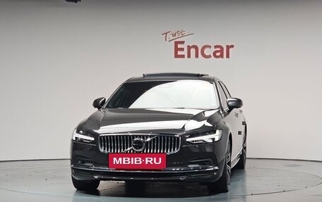 Volvo S90 II рестайлинг, 2022 год, 3 450 000 рублей, 5 фотография