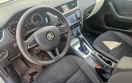 Skoda Octavia, 2019 год, 1 425 000 рублей, 10 фотография