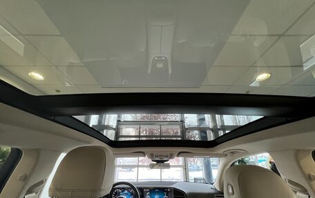 Mercedes-Benz GLE, 2022 год, 15 390 000 рублей, 38 фотография