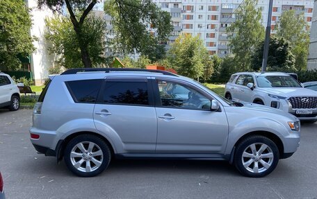 Mitsubishi Outlander III рестайлинг 3, 2011 год, 1 450 000 рублей, 6 фотография