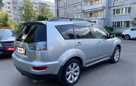 Mitsubishi Outlander III рестайлинг 3, 2011 год, 1 450 000 рублей, 3 фотография