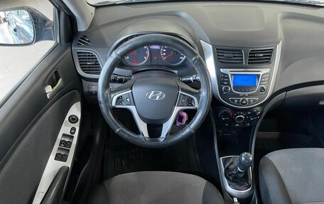 Hyundai Solaris II рестайлинг, 2011 год, 669 000 рублей, 11 фотография