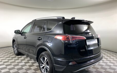 Toyota RAV4, 2017 год, 2 239 000 рублей, 7 фотография