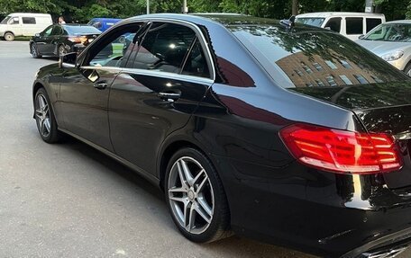 Mercedes-Benz E-Класс, 2015 год, 1 450 000 рублей, 7 фотография