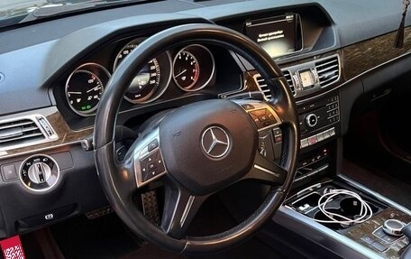 Mercedes-Benz E-Класс, 2015 год, 1 450 000 рублей, 8 фотография