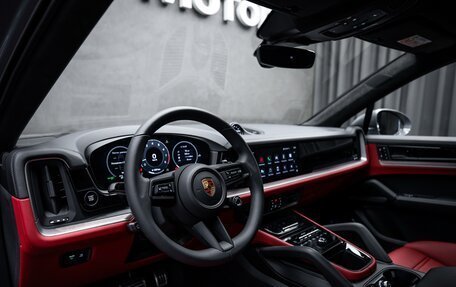 Porsche Cayenne III, 2025 год, 20 000 000 рублей, 8 фотография