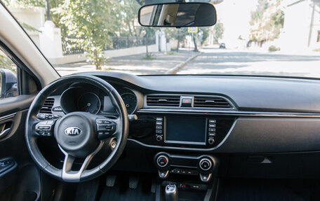 KIA Rio IV, 2018 год, 1 132 000 рублей, 4 фотография