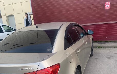 Chevrolet Cruze II, 2011 год, 495 000 рублей, 4 фотография
