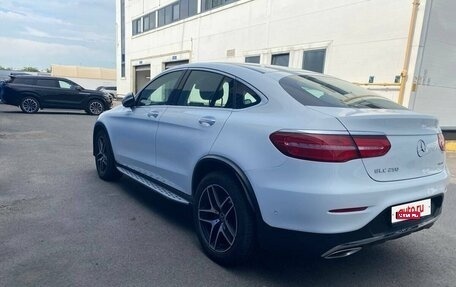 Mercedes-Benz GLC Coupe, 2018 год, 3 300 000 рублей, 4 фотография