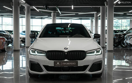 BMW 5 серия, 2020 год, 5 550 000 рублей, 3 фотография