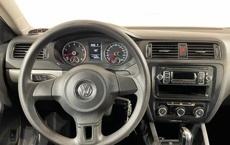 Volkswagen Jetta VI, 2013 год, 779 000 рублей, 13 фотография