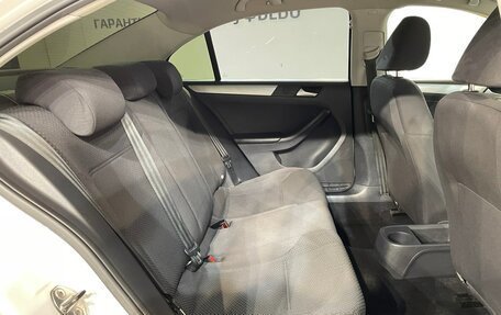 Volkswagen Jetta VI, 2013 год, 779 000 рублей, 17 фотография