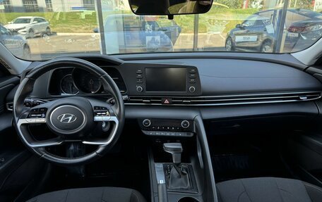 Hyundai Elantra, 2021 год, 1 985 000 рублей, 7 фотография