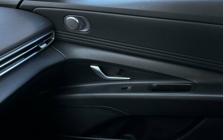 Hyundai Elantra, 2021 год, 1 985 000 рублей, 14 фотография