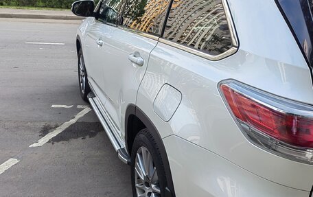 Toyota Highlander III, 2014 год, 2 750 000 рублей, 22 фотография