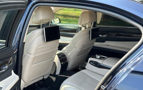 BMW 7 серия, 2013 год, 1 800 000 рублей, 10 фотография