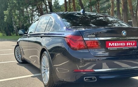 BMW 7 серия, 2013 год, 1 800 000 рублей, 3 фотография