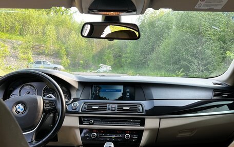 BMW 5 серия, 2011 год, 2 200 000 рублей, 19 фотография