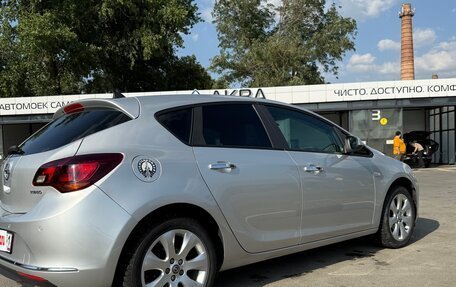 Opel Astra J, 2013 год, 1 150 000 рублей, 10 фотография
