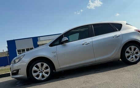 Opel Astra J, 2013 год, 1 150 000 рублей, 16 фотография