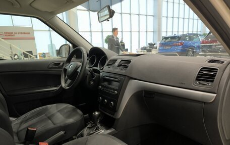 Skoda Yeti I рестайлинг, 2015 год, 1 090 000 рублей, 11 фотография