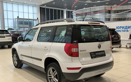 Skoda Yeti I рестайлинг, 2015 год, 1 090 000 рублей, 7 фотография