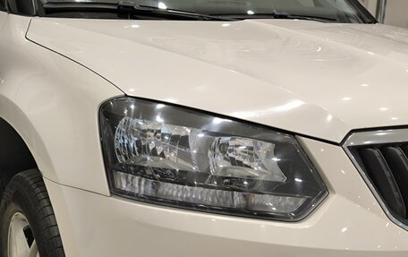 Skoda Yeti I рестайлинг, 2015 год, 1 090 000 рублей, 17 фотография