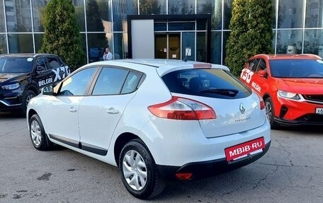 Renault Megane III, 2014 год, 780 000 рублей, 10 фотография