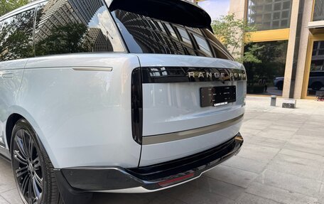 Land Rover Range Rover IV рестайлинг, 2025 год, 28 990 000 рублей, 6 фотография