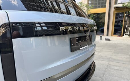 Land Rover Range Rover IV рестайлинг, 2025 год, 28 990 000 рублей, 9 фотография