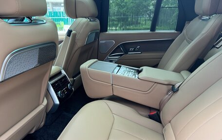 Land Rover Range Rover IV рестайлинг, 2025 год, 28 990 000 рублей, 32 фотография