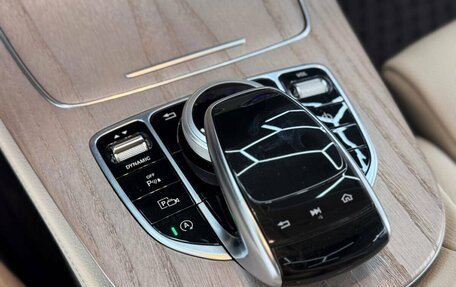Mercedes-Benz E-Класс, 2019 год, 5 600 000 рублей, 19 фотография