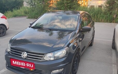 Volkswagen Polo VI (EU Market), 2016 год, 870 000 рублей, 2 фотография