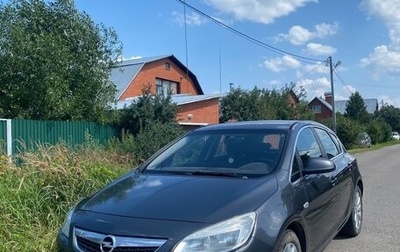 Opel Astra J, 2012 год, 700 000 рублей, 1 фотография