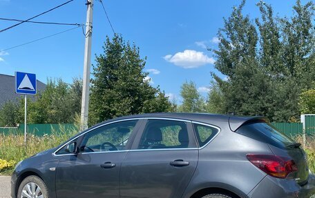 Opel Astra J, 2012 год, 700 000 рублей, 6 фотография