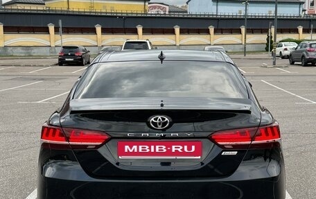 Toyota Camry, 2020 год, 2 950 000 рублей, 6 фотография