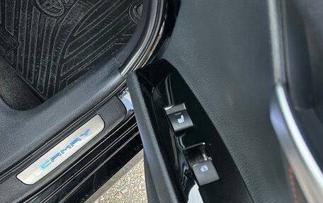 Toyota Camry, 2020 год, 2 950 000 рублей, 11 фотография