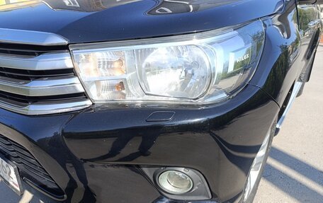 Toyota Hilux VIII, 2015 год, 3 400 000 рублей, 8 фотография