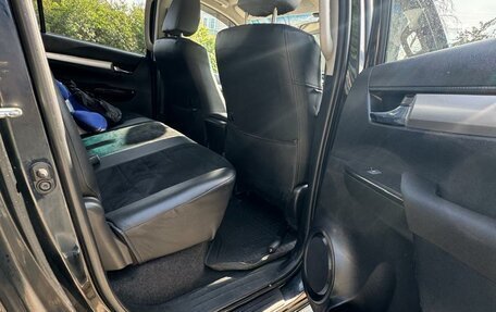 Toyota Hilux VIII, 2015 год, 3 400 000 рублей, 9 фотография