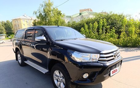 Toyota Hilux VIII, 2015 год, 3 400 000 рублей, 15 фотография