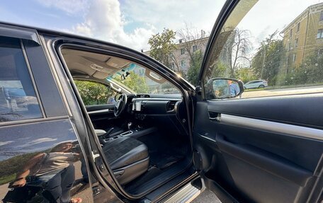 Toyota Hilux VIII, 2015 год, 3 400 000 рублей, 22 фотография