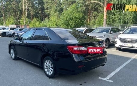 Toyota Camry, 2013 год, 1 275 000 рублей, 3 фотография