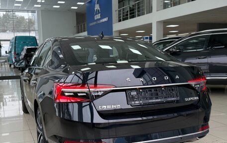 Skoda Superb III рестайлинг, 2025 год, 3 080 000 рублей, 7 фотография