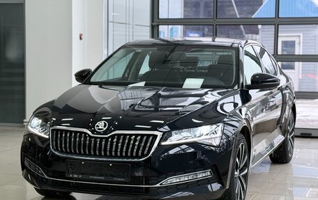 Skoda Superb III рестайлинг, 2025 год, 3 080 000 рублей, 3 фотография