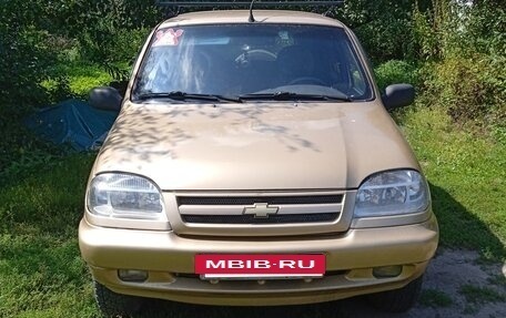 Chevrolet Niva I рестайлинг, 2005 год, 220 000 рублей, 2 фотография