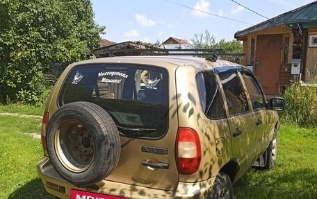 Chevrolet Niva I рестайлинг, 2005 год, 220 000 рублей, 5 фотография