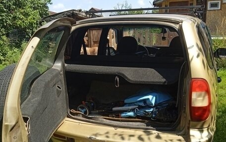 Chevrolet Niva I рестайлинг, 2005 год, 220 000 рублей, 8 фотография
